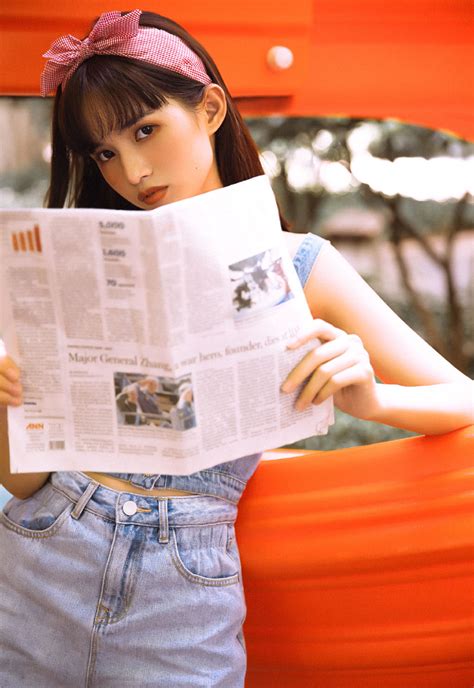 《帐中香》 金银花海棠